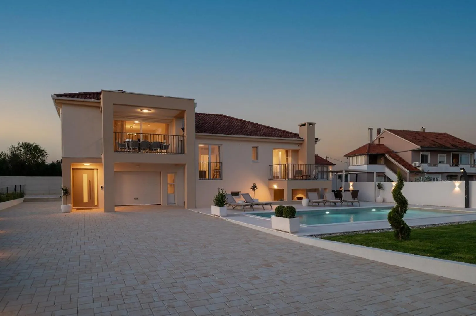 Luxury Villa Morus With Pool 50M2 Gym Murvica